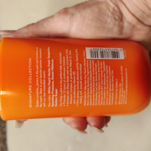 NEW! Set Of 2 Bath And Body Works "Get Happy" White Peach Sangria Body Lotion - Picture 3 of 7
